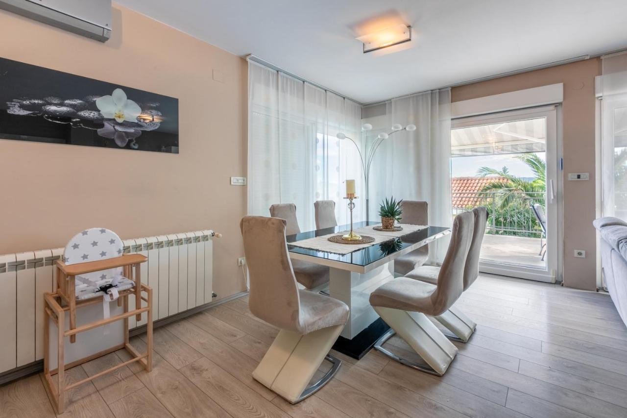Family Heritage Crikvenica Εξωτερικό φωτογραφία